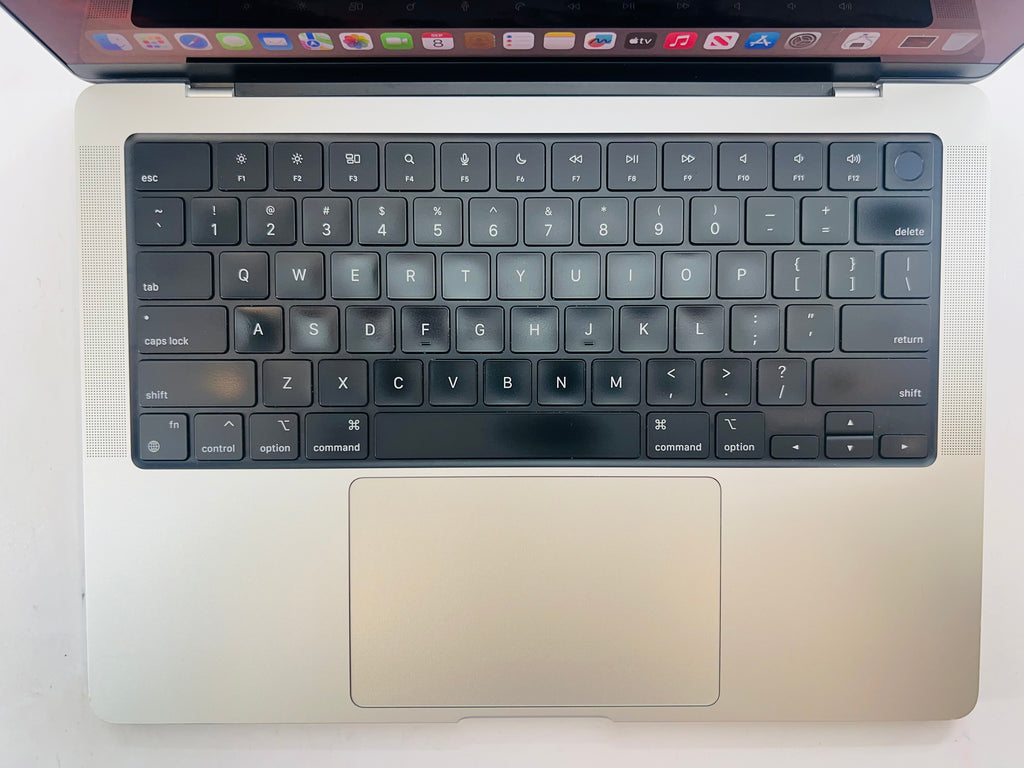 Apple 2021 MacBook Pro 14" M1 Pro (14-Core GPU) 16GB RAM 512GB SSD Very good