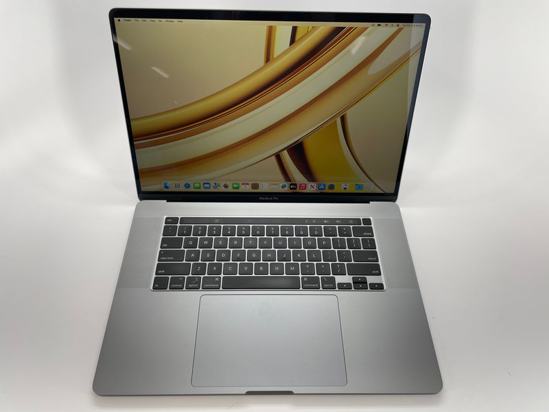 Apple 2019 MacBook Pro 16" 2.4GHz i9 32GB RAM 1TB SSD RP5600M 8GB - Very good