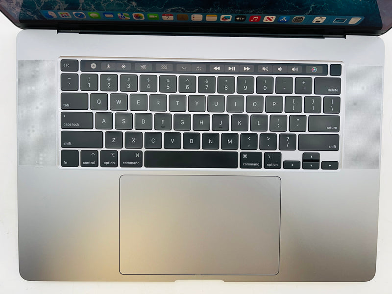 Apple 2019 MacBook Pro 16" 2.3GHz i9 32GB RAM 2TB SSD RP5500M 4GB - Very good