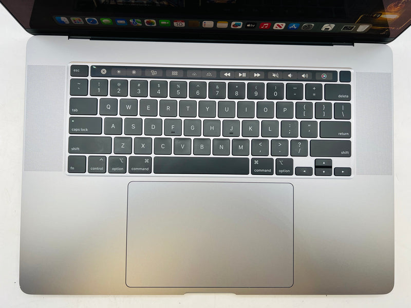 Apple 2019 MacBook Pro 16" 2.3GHz i9 32GB RAM 1TB SSD RP5500M 4GB - Very good