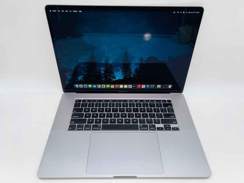 Apple 2019 MacBook Pro 16" 2.3GHz i9 32GB RAM 1TB SSD RP5500M 4GB - Very good