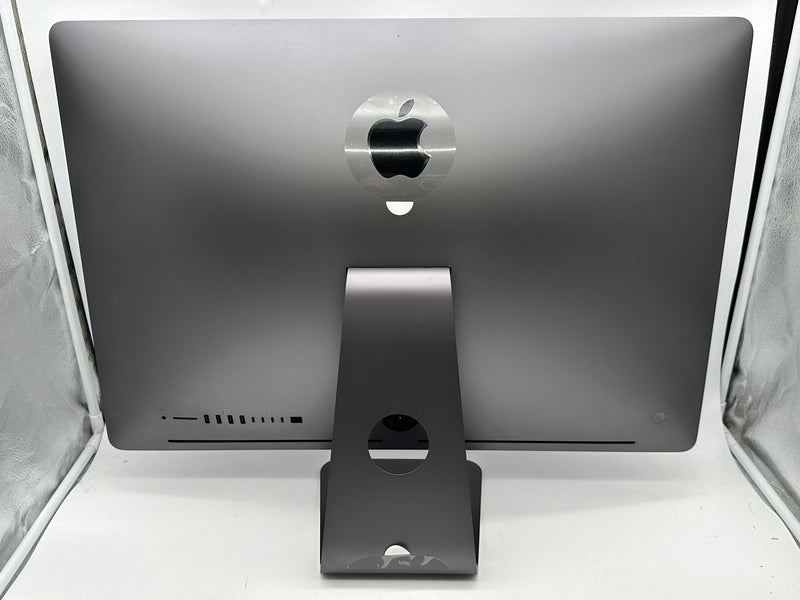 Apple 2017 27 in iMac Pro 5K Retina 2.5GHz 14-Core Xeon W 64GB 2TB SSD Vega56 8GB