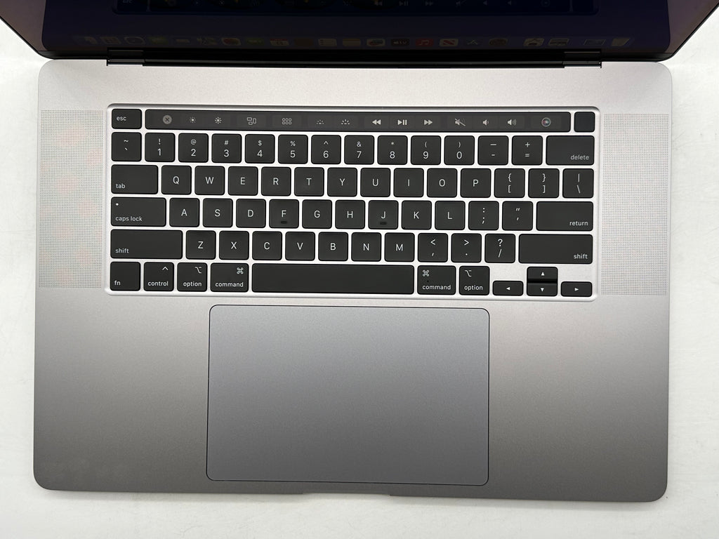 Apple 2019 16 in MacBook Pro TB 2.4GHz 8-Core i9 64GB 2TB SSD RP5600M Space Gray