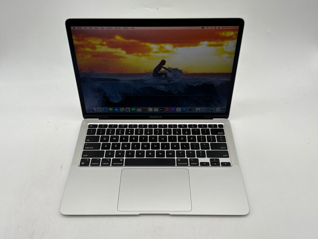 Apple 2020 13 in MacBook Air M1 8-Core CPU 7-Core GPU 8GB 256GB SSD Silver