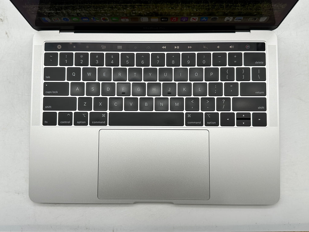 Apple 2019 13 in MacBook Pro TB 1.4GHz Quad-Core i5 8GB 128GB SSD IIPG645 Silver