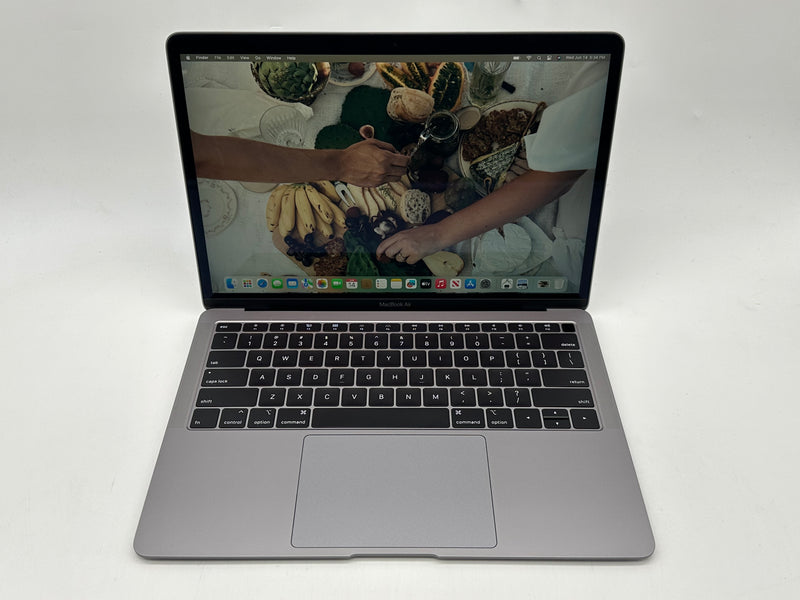 Apple 2019 13 in MacBook Air 1.6GHz Dual-Core i5 16GB 512GB SSD IUG617 Space Gray