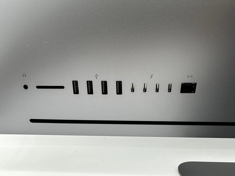 Apple 2017 27 in iMac Pro 5K Retina 3.2GHz 8-Core Intel Xeon W 64GB 1TB SSD Vega64 16GB