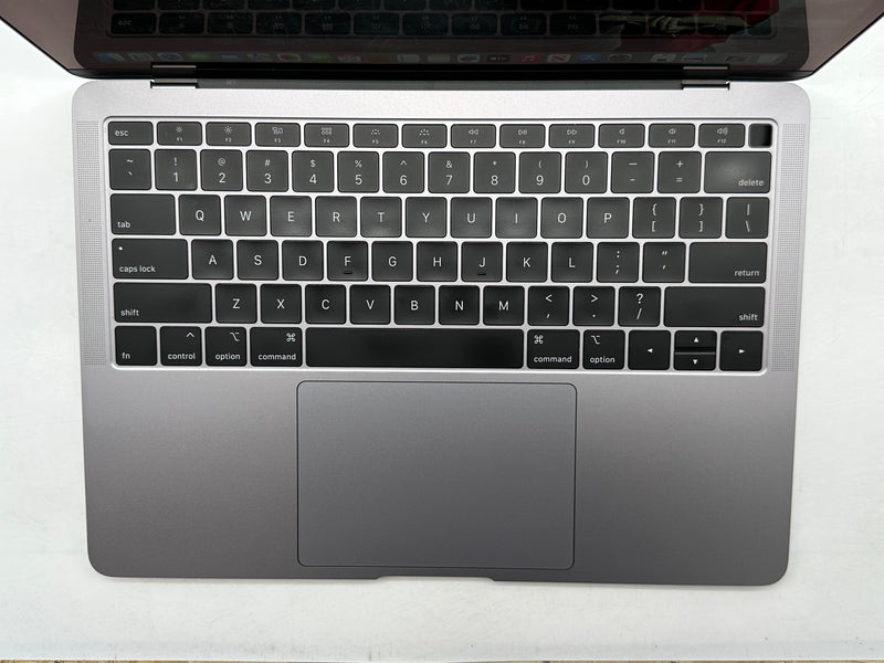 Apple 2019 13 in MacBook Air 1.6GHz Dual-Core i5 16GB 1TB SSD IUG617 Space Gray