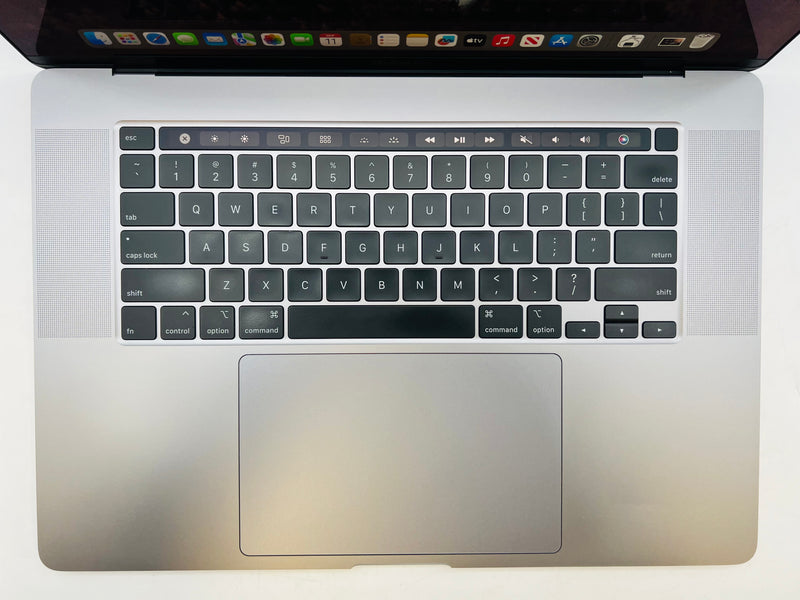 Apple 2019 MacBook Pro 16 in 2.3GHz i9 16GB RAM 1TB SSD RP5500M 4GB - Very good