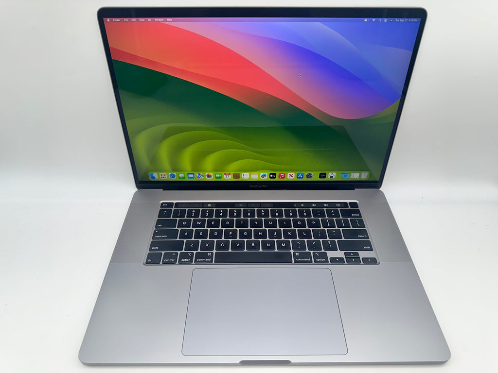 Apple 2019 MacBook Pro 16" 2.4GHz i9 32GB RAM 2TB SSD RP5500M 8GB - Excellent