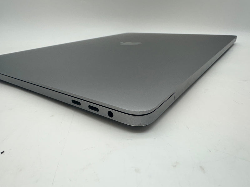 Apple 2019 MacBook Pro 16" 2.4GHz i9 32GB RAM 2TB SSD RP5500M 8GB - Excellent