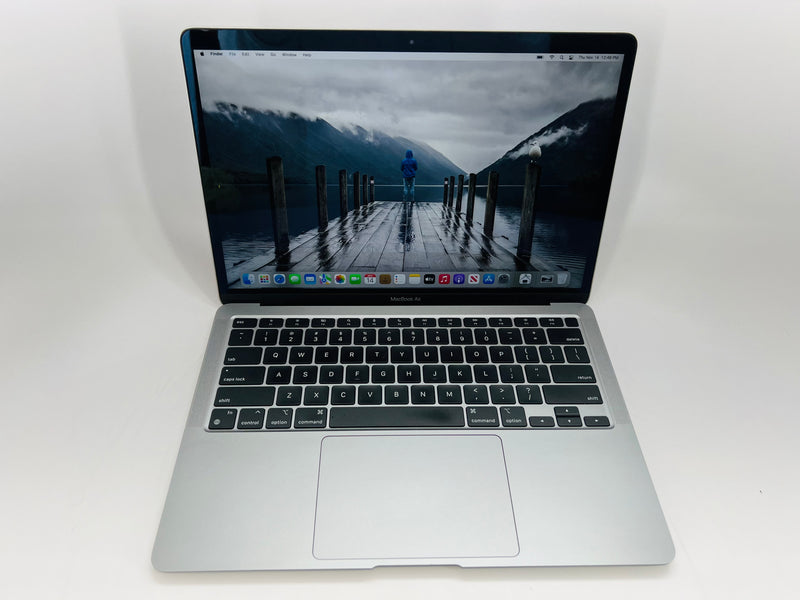 Apple 2020 MacBook Air M1 3.2GHz (8-Core GPU) 8GB RAM 512GB SSD - READ