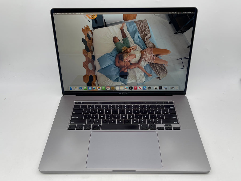 Apple 2019 16 in MacBook Pro TB 2.3GHz 8-Core i9 32GB 1TB SSD RP5500M Space Gray
