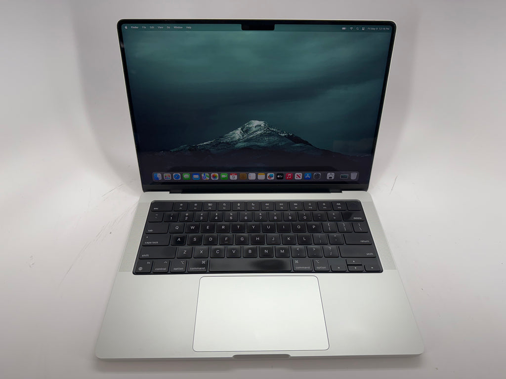 Apple 2021 MacBook Pro 14" M1 Max (32-Core GPU) 64GB RAM 8TB SSD - Very good