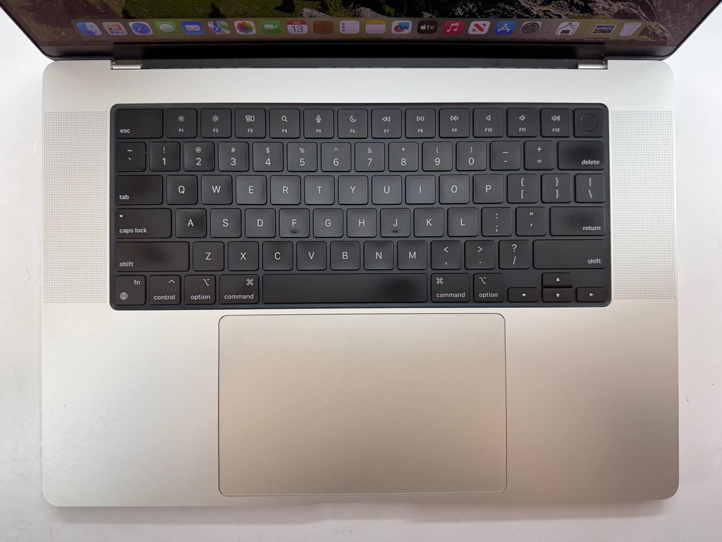 Apple 2021 MacBook Pro 16" M1 Pro (16-Core GPU) 16GB RAM 512GB SSD - Very good