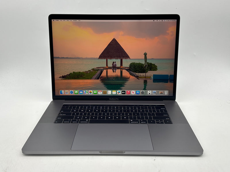 Apple 2019 15 in MacBook Pro TB 2.4GHz 8-Core i9 32GB 4TB SSD RP560X