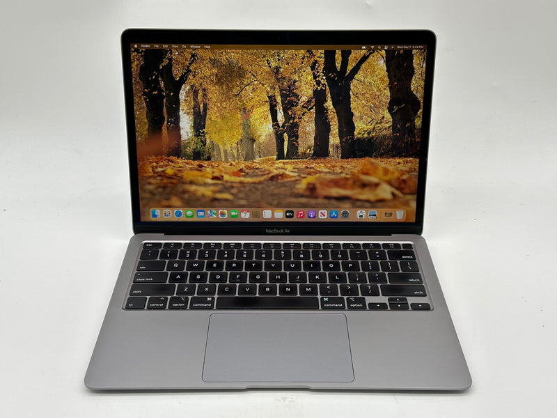 Apple 2020 13 in MacBook Air 1.2GHz Quad-Core i7 16GB 256GB SSD IIPG1536 Space Gray