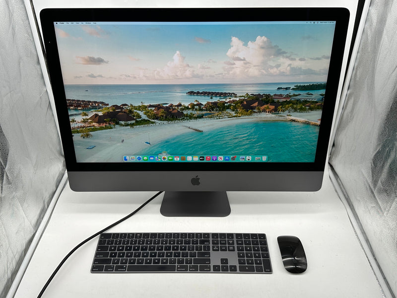 Apple 2017 27 in iMac Pro 5K Retina 3.2GHz 8-Core Intel Xeon W 32GB 1TB SSD Vega64 16GB