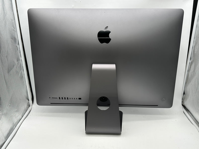 Apple 2017 27 in iMac Pro 5K Retina 3.2GHz 8-Core Intel Xeon W 64GB 4TB SSD Vega64 16GB